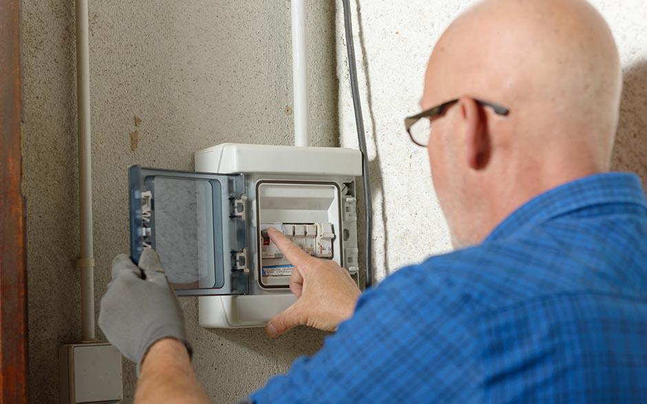 travail électricien Levallois-Perret